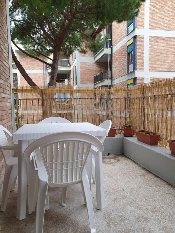 Trilocale Lido Di Roma Apartamento Lido di Ostia Exterior foto